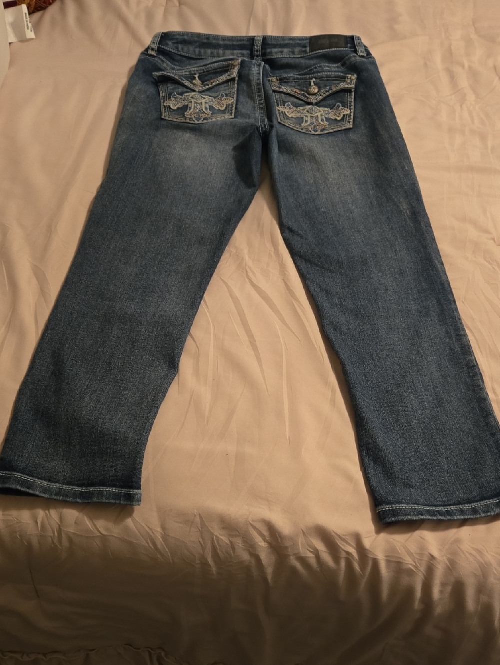 Embroidered Back 2 Pocket Blue Jeans